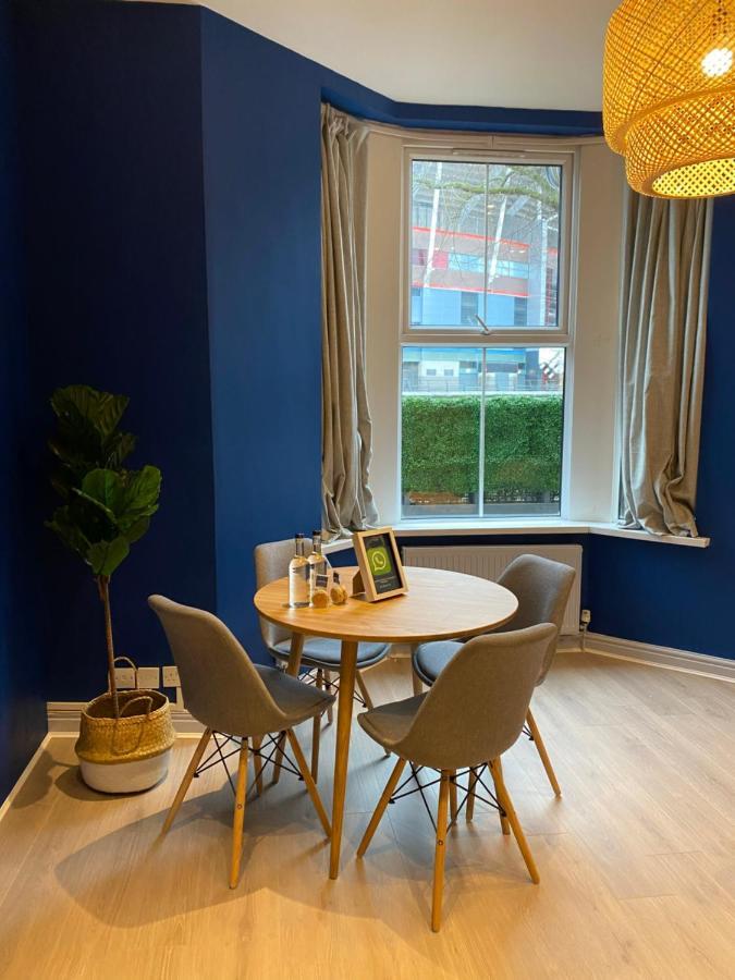 Aaron Wise - 17 Fitzhamon Apartments Cardiff Exterior foto